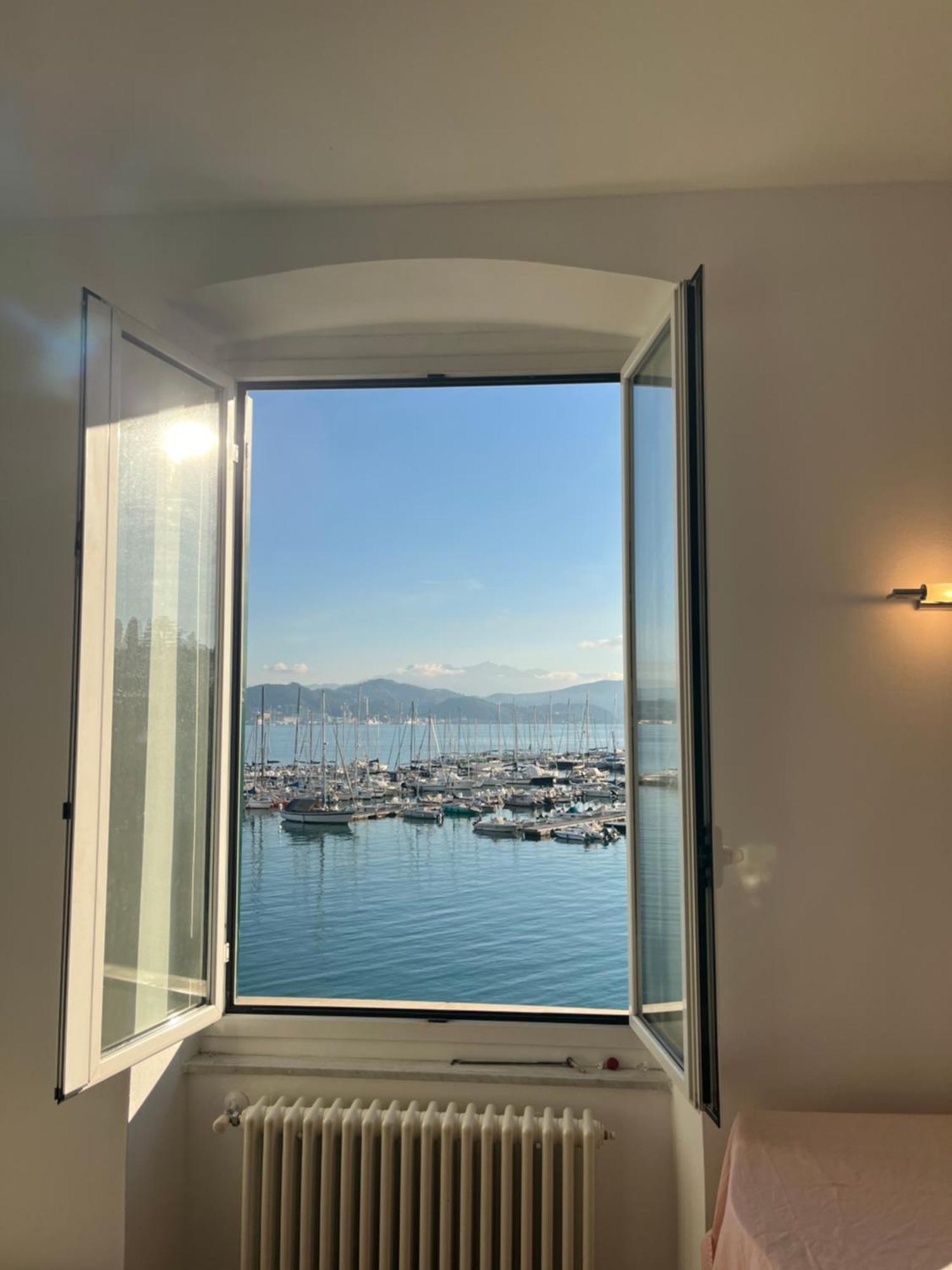 About Italy Holiday Rooms And Apartments 포르토베네레 외부 사진